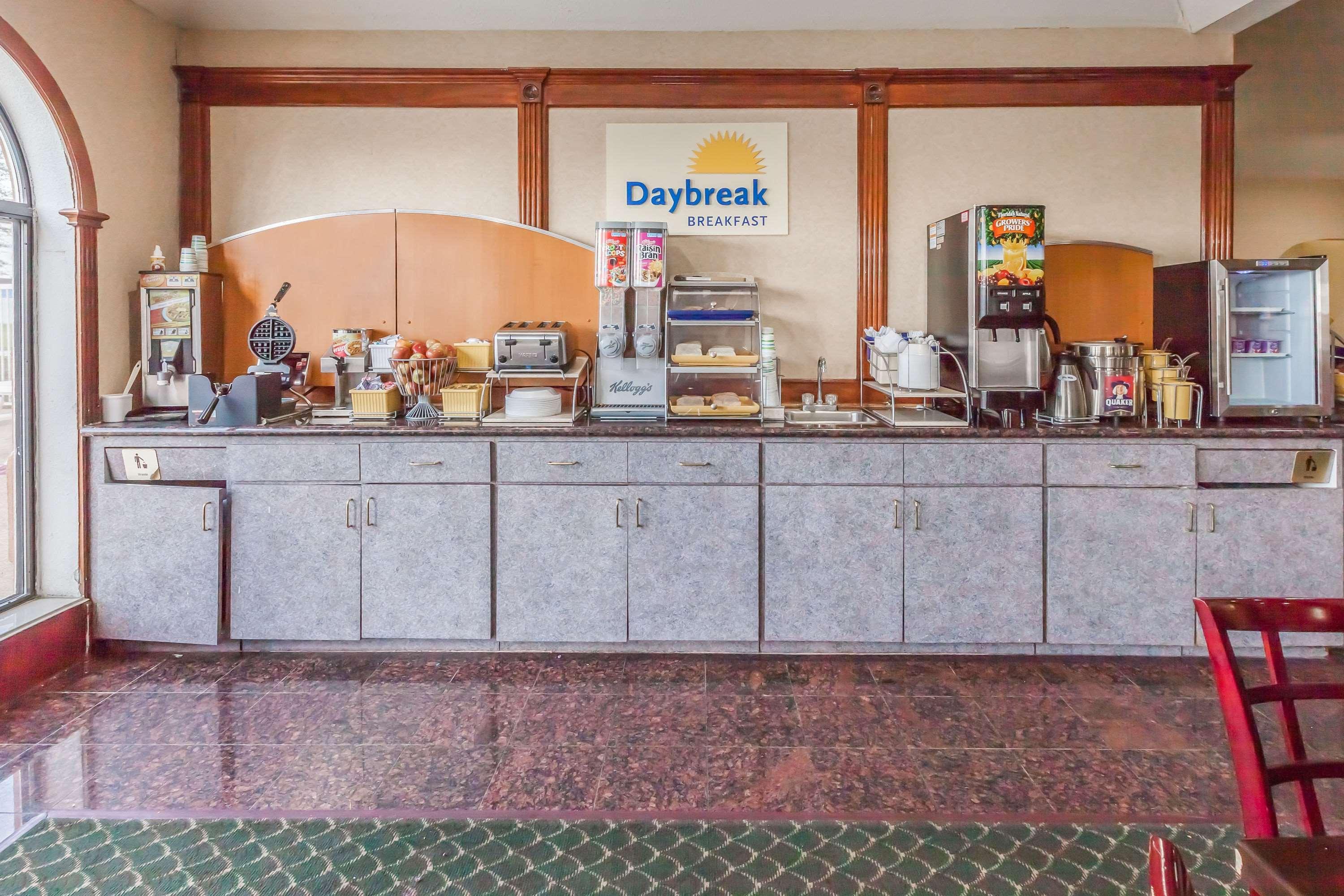 Days Inn & Suites By Wyndham Πασαντίνα Εξωτερικό φωτογραφία